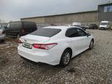 Toyota Camry 2018 годаүшін10 087 800 тг. в Шымкент – фото 4