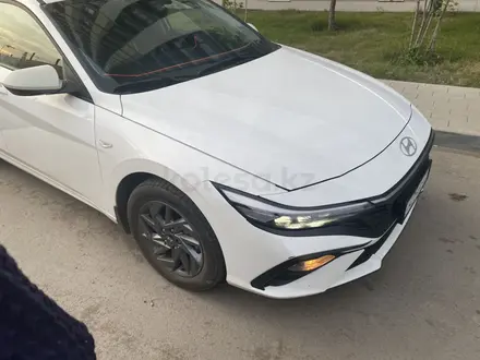 Hyundai Elantra 2024 года за 8 400 000 тг. в Астана – фото 6