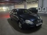 Volkswagen Jetta 2010 года за 3 000 000 тг. в Астана