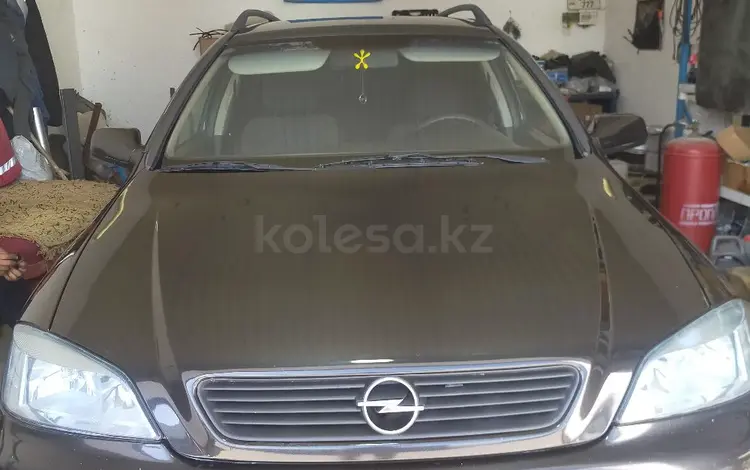 Opel Astra 2001 годаfor2 400 000 тг. в Актау