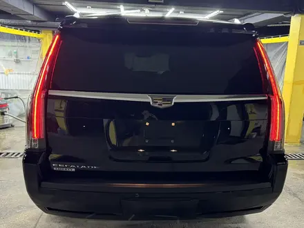 Cadillac Escalade 2016 года за 26 000 000 тг. в Алматы – фото 6