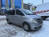 Hyundai Starex 2012 года за 8 500 000 тг. в Астана – фото 2