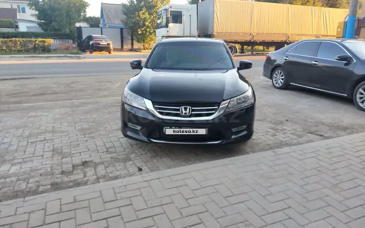 Honda Accord 2013 года за 9 500 000 тг. в Актобе