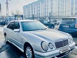 Mercedes-Benz E 230 1997 годаfor2 450 000 тг. в Алматы – фото 3