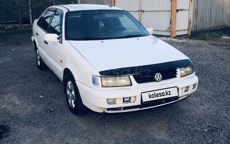 Volkswagen Passat 1994 года за 1 200 000 тг. в Караганда