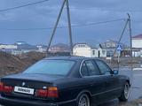 BMW 525 1993 года за 2 300 000 тг. в Астана – фото 2
