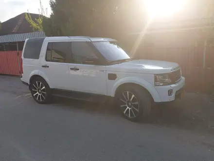 Land Rover Discovery 2015 года за 19 000 000 тг. в Алматы – фото 19