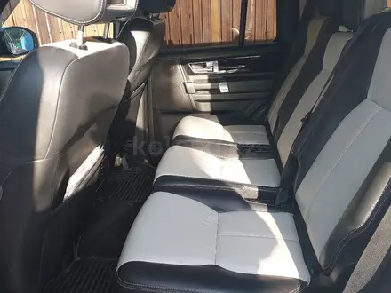 Land Rover Discovery 2015 года за 19 000 000 тг. в Алматы – фото 8