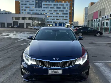 Kia Optima 2019 года за 6 000 000 тг. в Астана – фото 2