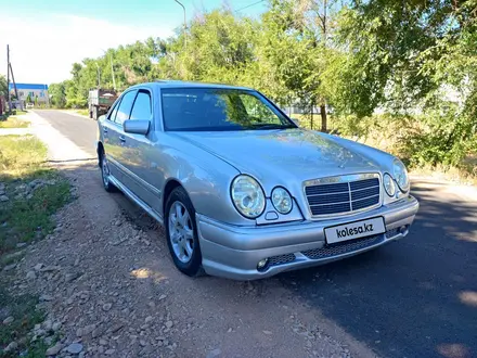 Mercedes-Benz E 280 1996 года за 3 200 000 тг. в Талдыкорган