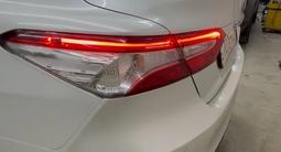 Тойота камри 70-75 оригинал задние фонари. Toyota camry 75 за 90 000 тг. в Астана