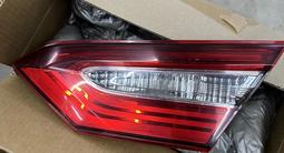 Тойота камри 70-75 оригинал задние фонари. Toyota camry 75 за 90 000 тг. в Астана – фото 4