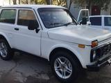 ВАЗ (Lada) Lada 2121 2002 года за 999 990 тг. в Шымкент