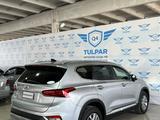 Hyundai Santa Fe 2020 года за 13 800 000 тг. в Талдыкорган – фото 3