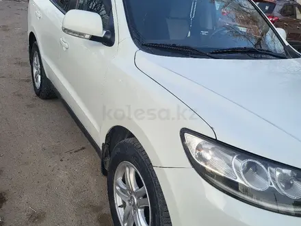 Hyundai Santa Fe 2012 года за 7 350 000 тг. в Кызылорда – фото 2