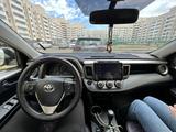 Toyota RAV4 2014 годаүшін10 600 000 тг. в Астана – фото 5