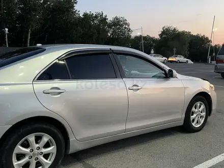 Toyota Camry 2011 года за 6 600 000 тг. в Караганда – фото 4