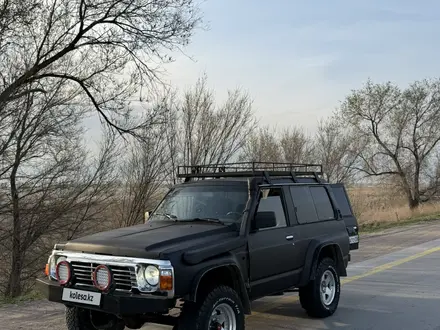 Nissan Patrol 1993 года за 4 000 000 тг. в Алматы