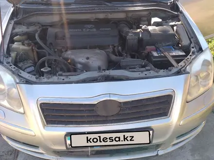Toyota Avensis 2003 года за 4 000 000 тг. в Алматы – фото 3
