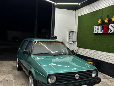 Volkswagen Golf 1990 годаүшін1 450 000 тг. в Шымкент