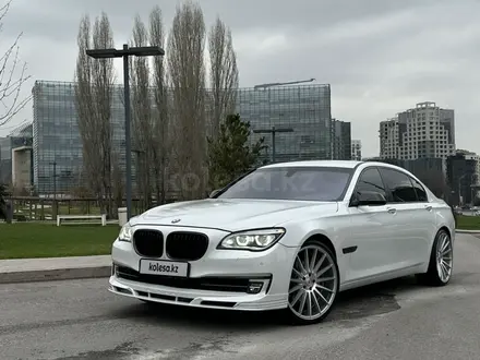 BMW 740 2013 года за 18 000 000 тг. в Алматы