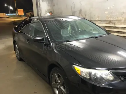 Toyota Camry 2014 года за 5 100 000 тг. в Атырау – фото 8