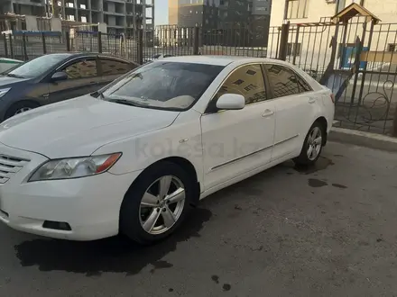 Toyota Camry 2007 года за 6 100 000 тг. в Актау – фото 2