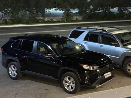 Toyota RAV4 2019 года за 10 500 000 тг. в Актау – фото 18