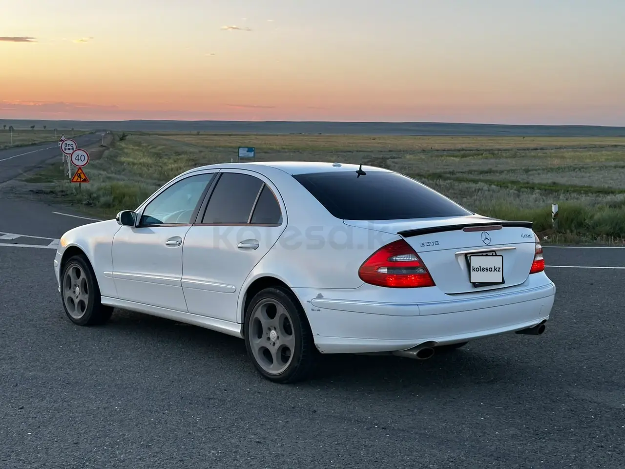 Mercedes-Benz E-Class, 2004