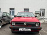 Volkswagen Golf 1990 года за 1 900 000 тг. в Астана