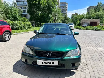 Lexus IS 200 2003 года за 5 000 000 тг. в Усть-Каменогорск – фото 2