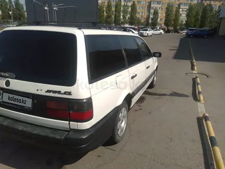 Volkswagen Passat 1993 года за 1 350 000 тг. в Астана – фото 8