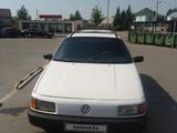 Volkswagen Passat 1993 года за 1 350 000 тг. в Астана