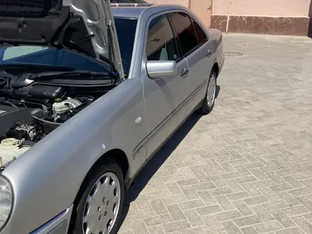 Mercedes-Benz E 280 1997 года за 4 000 000 тг. в Алматы – фото 9