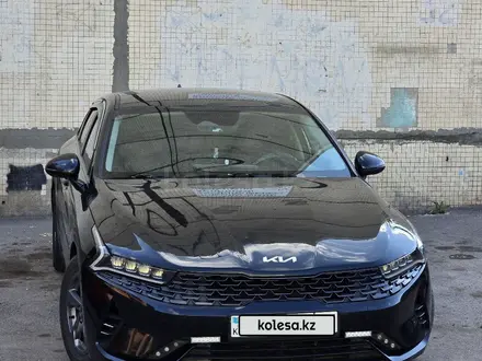 Kia K5 2022 года за 8 700 000 тг. в Астана – фото 2