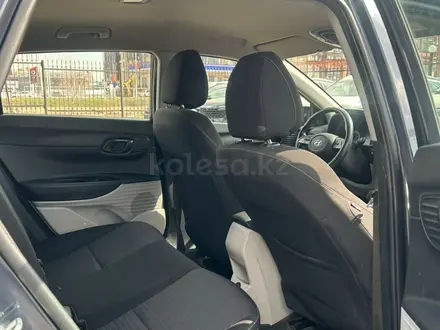 Hyundai i20 2023 года за 6 190 000 тг. в Астана – фото 11