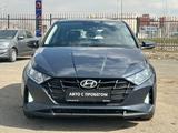 Hyundai i20 2023 года за 6 190 000 тг. в Астана – фото 2