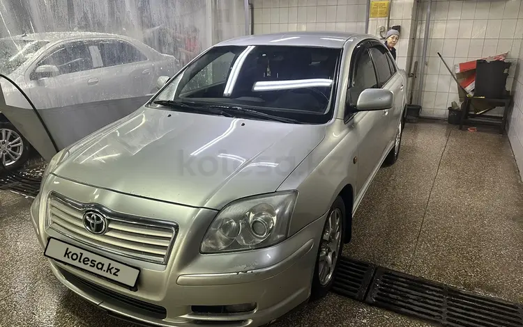 Toyota Avensis 2004 годаfor4 000 000 тг. в Астана