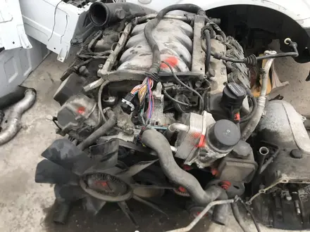 Двигатель ом 603 c турбиной на w903 w906 за 1 000 тг. в Шымкент – фото 3
