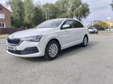 Skoda Rapid 2021 года за 7 350 000 тг. в Уральск – фото 2