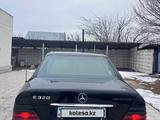 Mercedes-Benz E 280 1994 годаүшін2 200 000 тг. в Алматы – фото 3