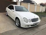 Mercedes-Benz E 240 2002 годаүшін5 500 000 тг. в Актау – фото 3