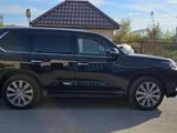 Lexus LX 570 2016 года за 36 000 000 тг. в Астана – фото 2