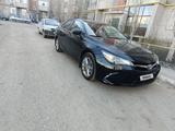 Toyota Camry 2015 года за 7 000 000 тг. в Актобе – фото 5