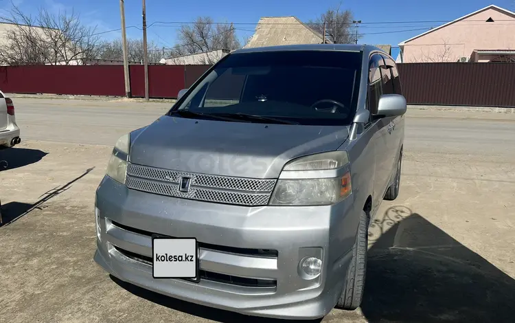 Toyota Voxy 2005 года за 5 500 000 тг. в Кульсары