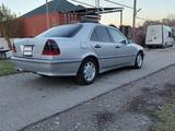 Mercedes-Benz C 280 1999 годаfor3 400 000 тг. в Алматы – фото 4