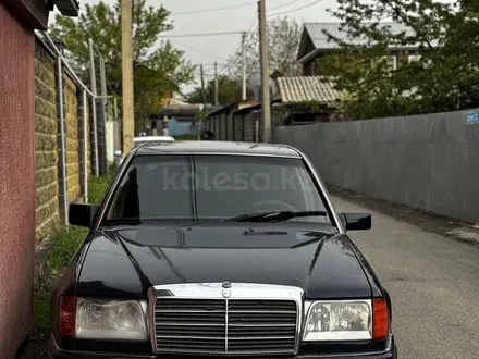 Mercedes-Benz E 230 1990 годаүшін1 750 000 тг. в Алматы – фото 2