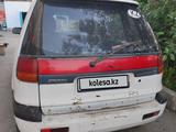 Mitsubishi Space Runner 1995 года за 450 000 тг. в Шамалган – фото 3