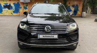 Volkswagen Touareg 2017 года за 19 600 000 тг. в Астана