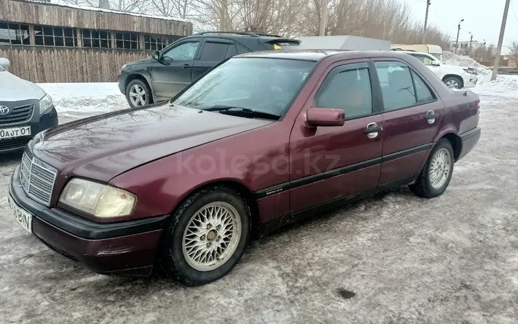 Mercedes-Benz C 200 1996 годаfor1 500 000 тг. в Астана